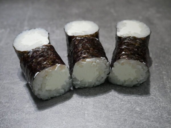 maki-z-sirom-filadelfiya